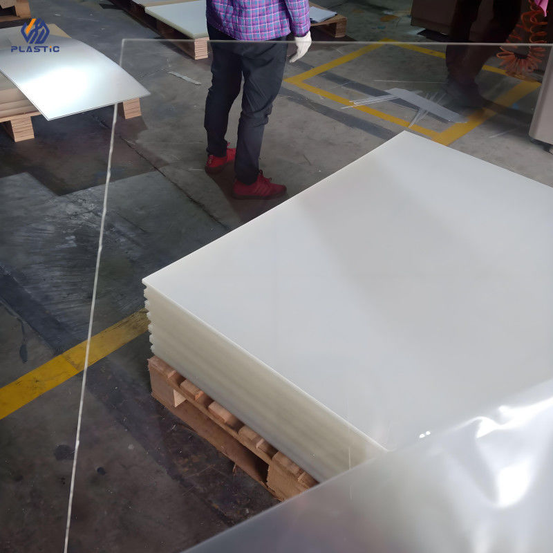 Publicidade ao ar livre Corte ao tamanho Folha de Perspex clara Resistente ao calor Logotipo OEM