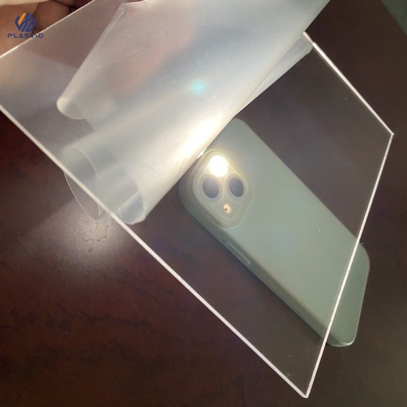 Folha acrílica extrudida clara 1220mm X 2440mm Cores personalizadas Fácil de cortar